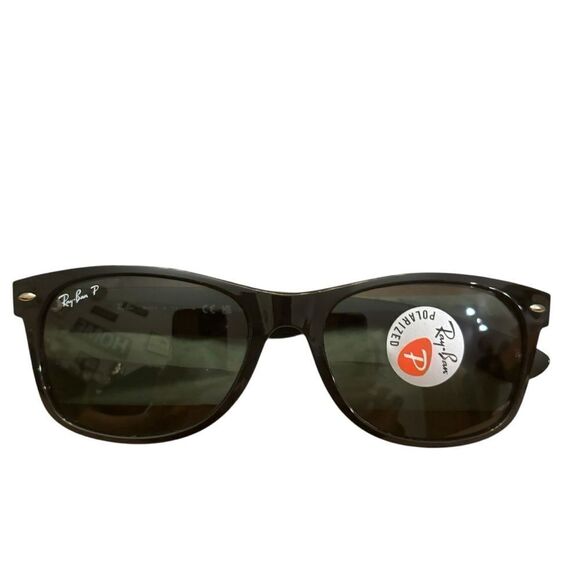 Ray-Ban NIB New Wayfarer Black Polarized Luxury Sunglasses ORB2132 Made in Italy - Picture 2 of 10